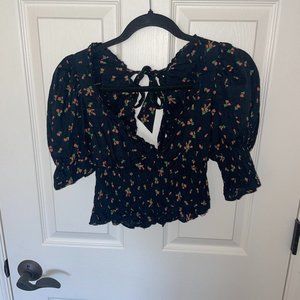 Urban Outfitters Puff Sleeve Top, SIZE S